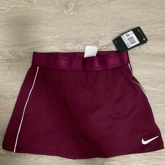 Nike tennis skirt